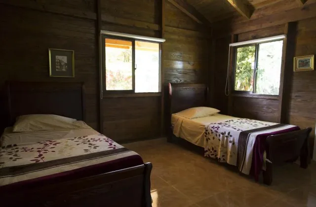 Rancho Doble F Jarabacoa habitacion 2 cama